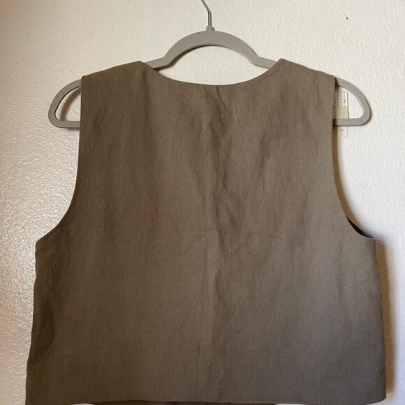 Oak + Fort Vest - Picture 5 of 7